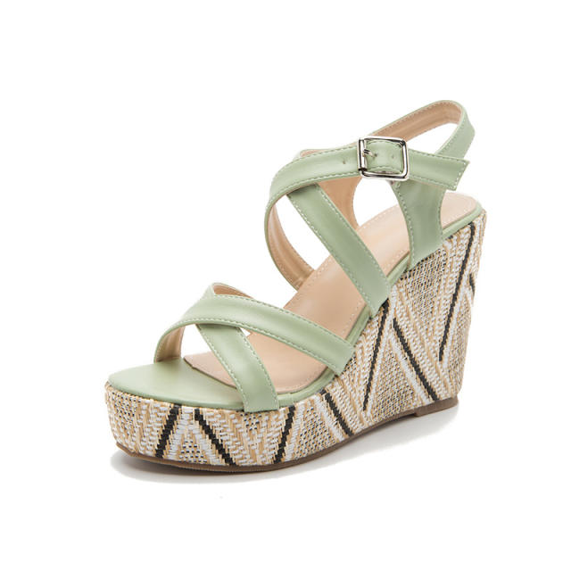 Foot fit wedge sandals