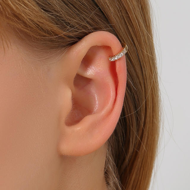 Rhinestone diamond C ear cuff