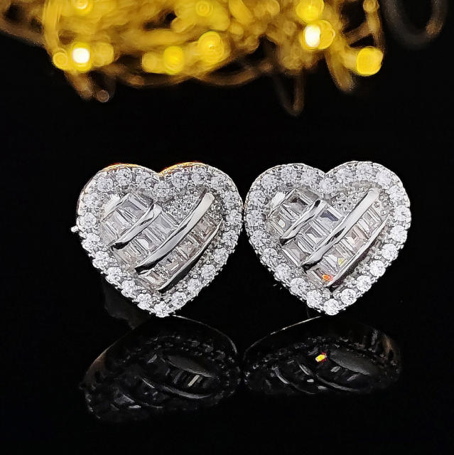 Delicate white color cubic zircon ear studs