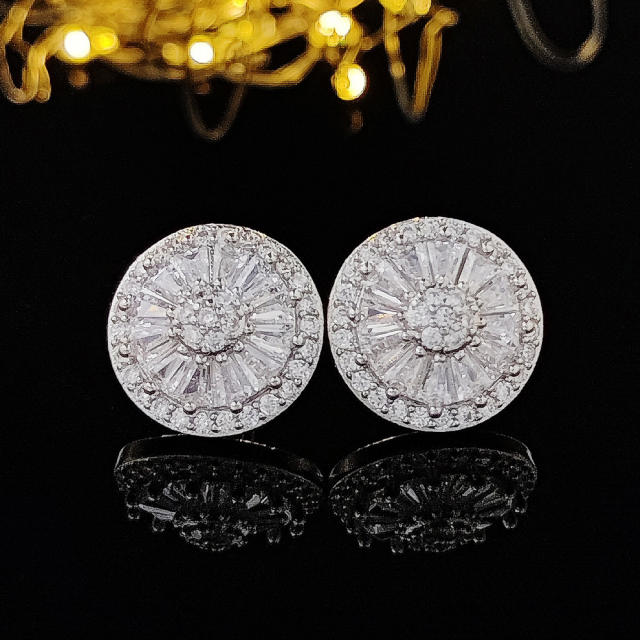 Delicate white color cubic zircon ear studs