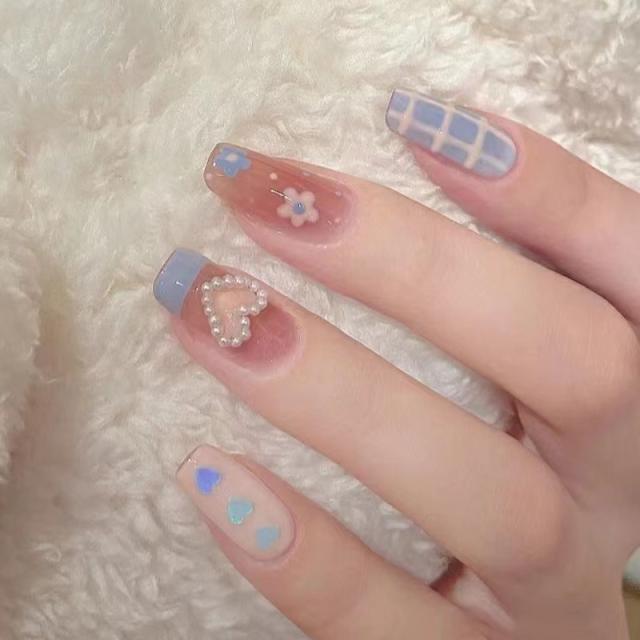 Sweet blue plaid flower false nails