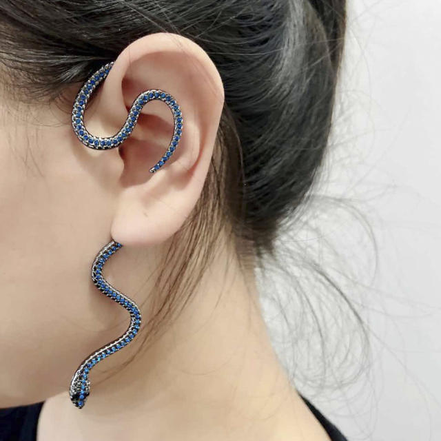 Ins style snake-shaped rhinestone ear wrap