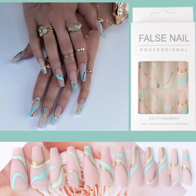 Gold color line wave pattern false nails