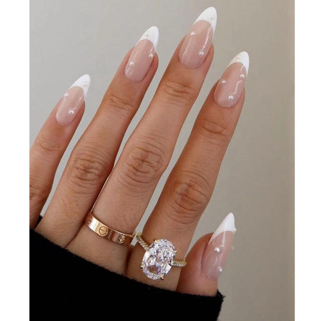 White color elegant clear false nails