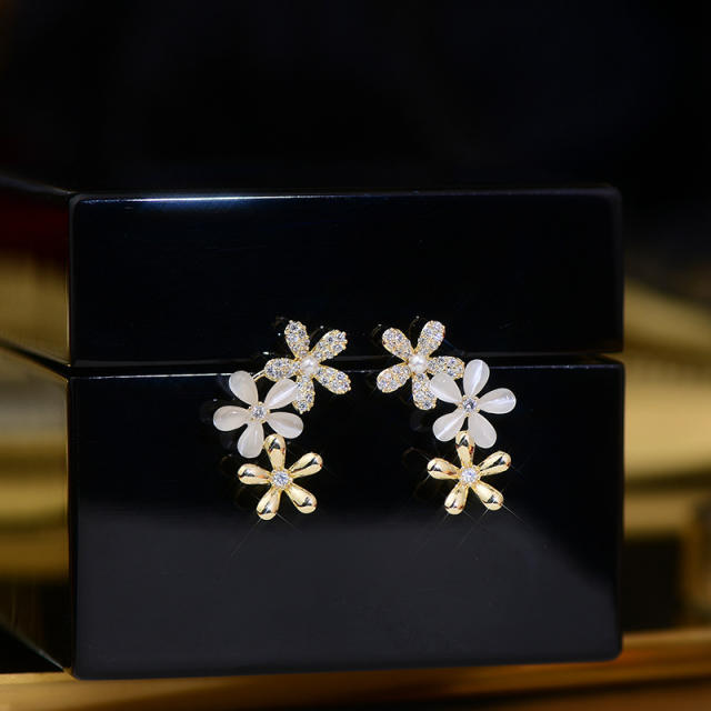 Korean fashion rhinestone Opal zircon flower ear studs