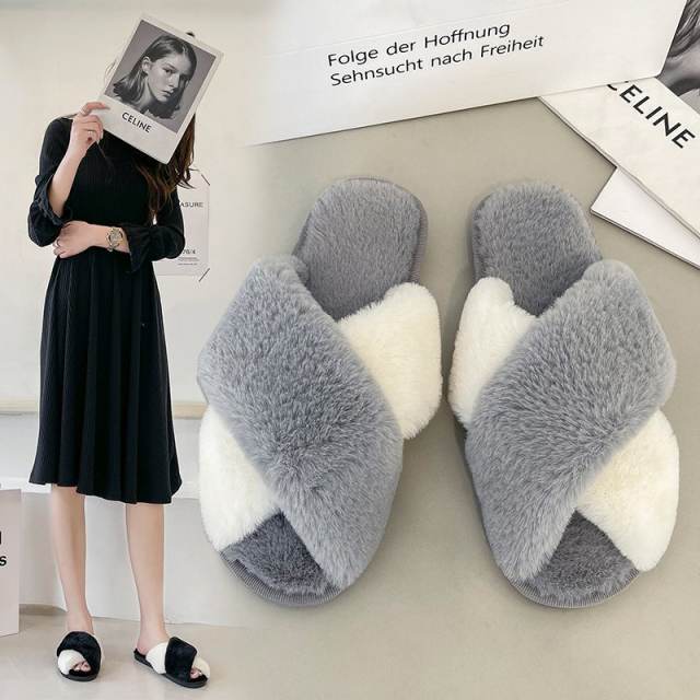 Two tone cross design fluffy slippers