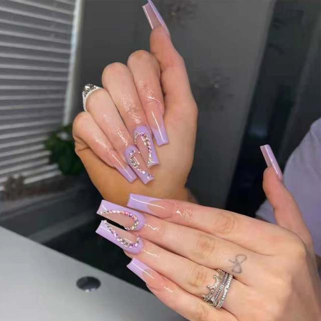 Light purple color rhinestone false nails