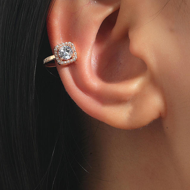 Diamond C shape ear cuff