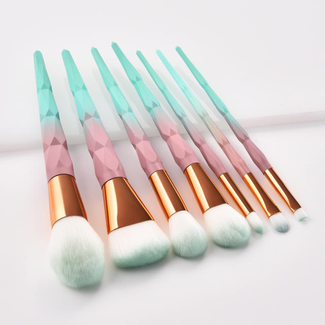 7pcs diamond gradient color makeup brushes