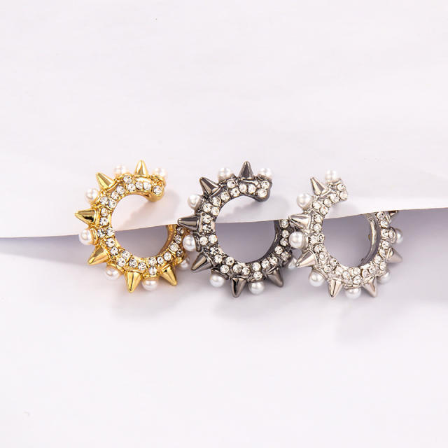 Fashion rhinestone pearl rivet ear cuff