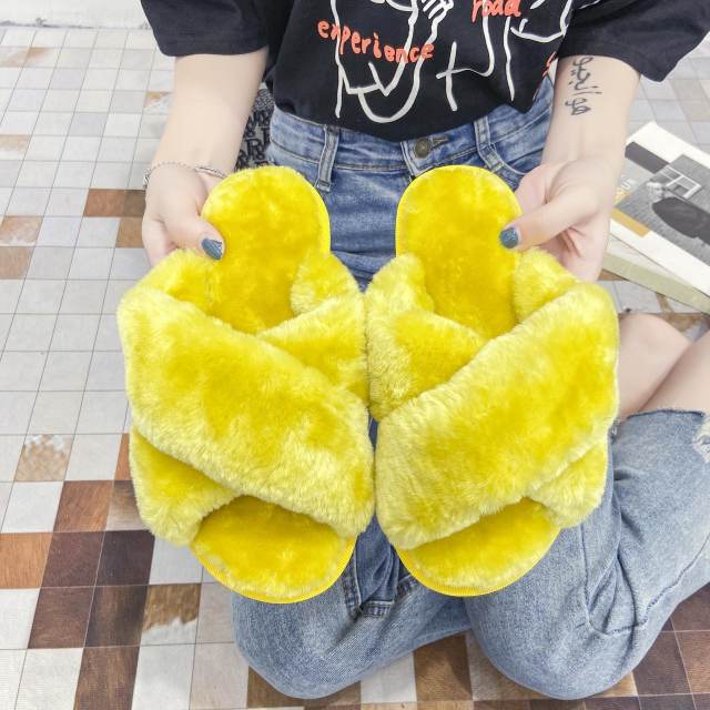 Autum winter fluffy slippers