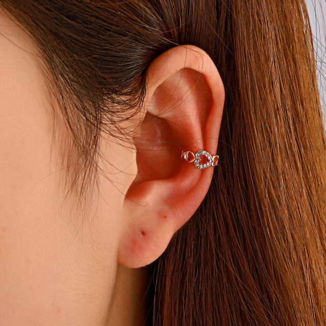 Diamond heart hollow ear cuff
