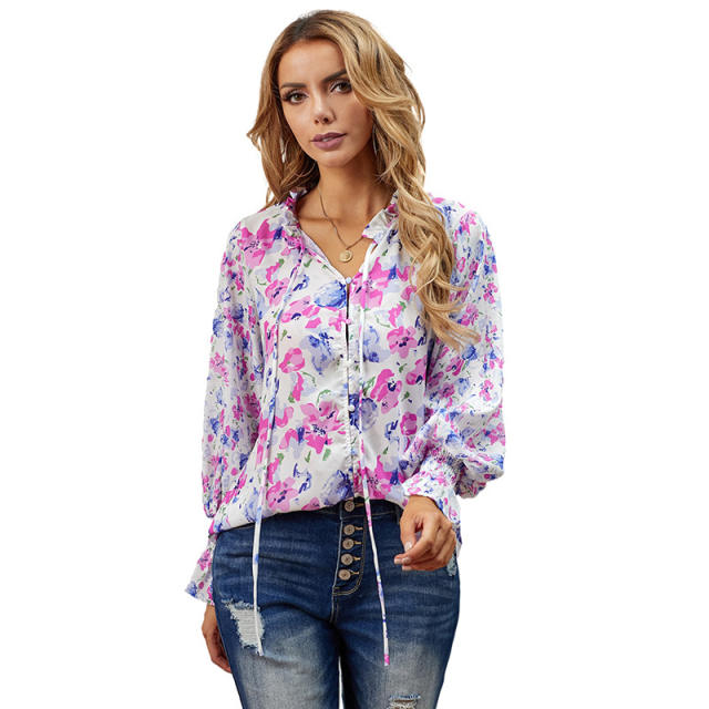Balloon sleeve patterned blouse