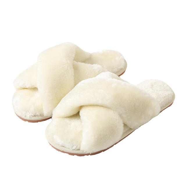 Fluzzy house slippers