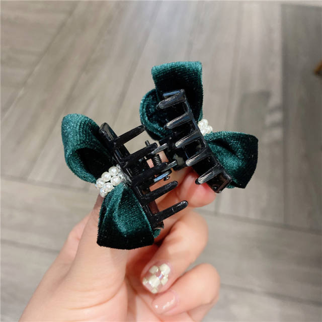 Elegant velvet bow small size hair clamp