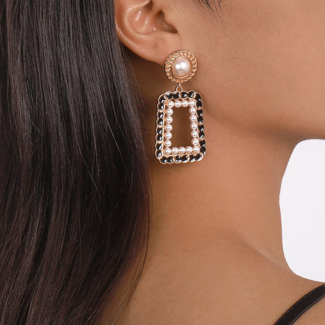 Vintage faux pearl beads geometric earrings