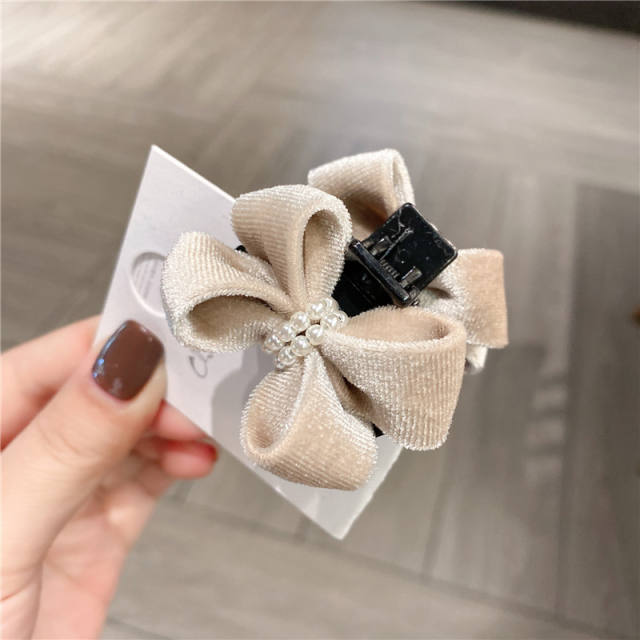 Elegant velvet bow small size hair clamp