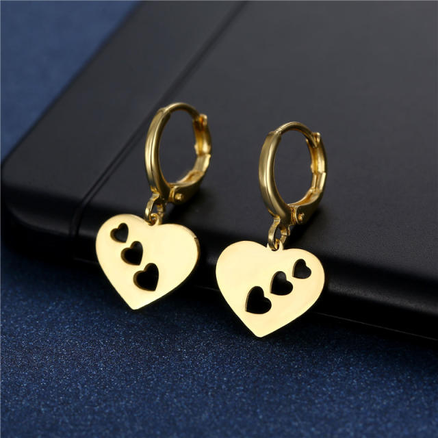 18KG hollow heart series stainless steel earrings