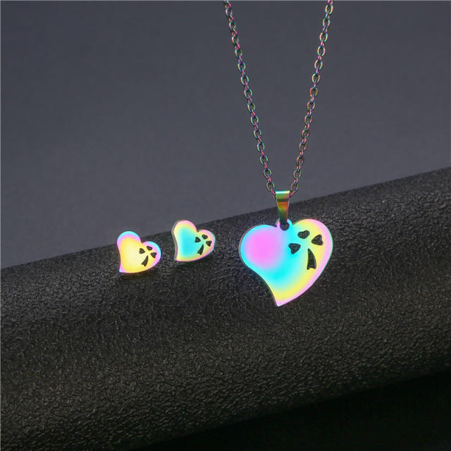 Creative colorful heart stainless steel necklace set