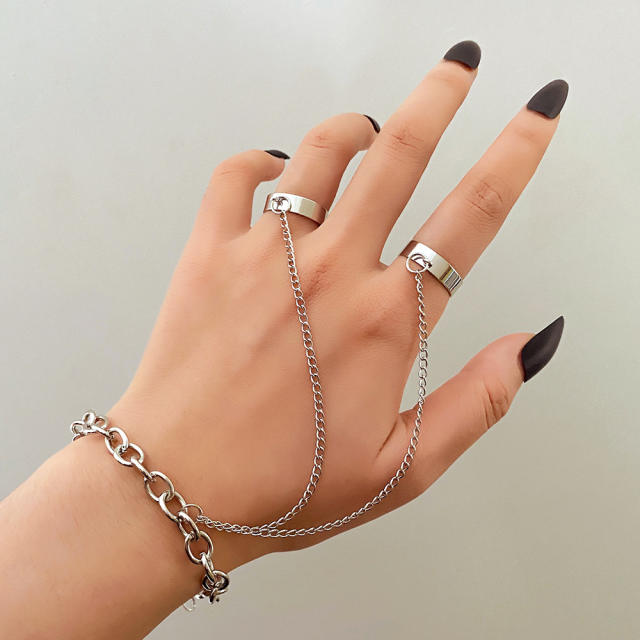 Hiphop punk trend chain rings