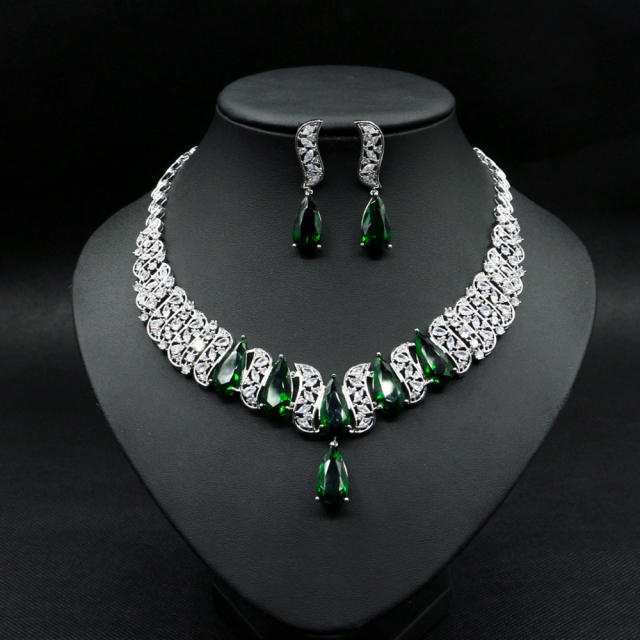 Luxury vintage pave setting diamond necklace set