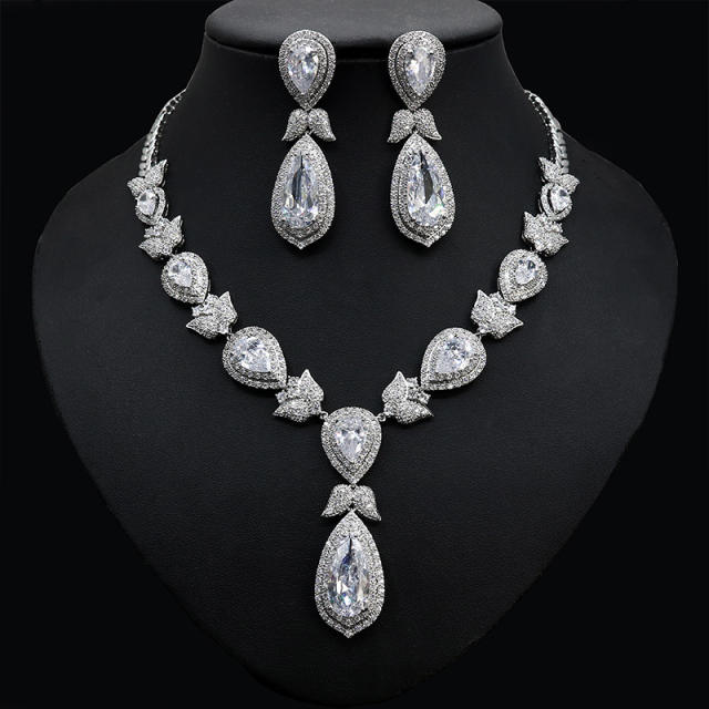 Luxury wedding bridal diamond necklace set