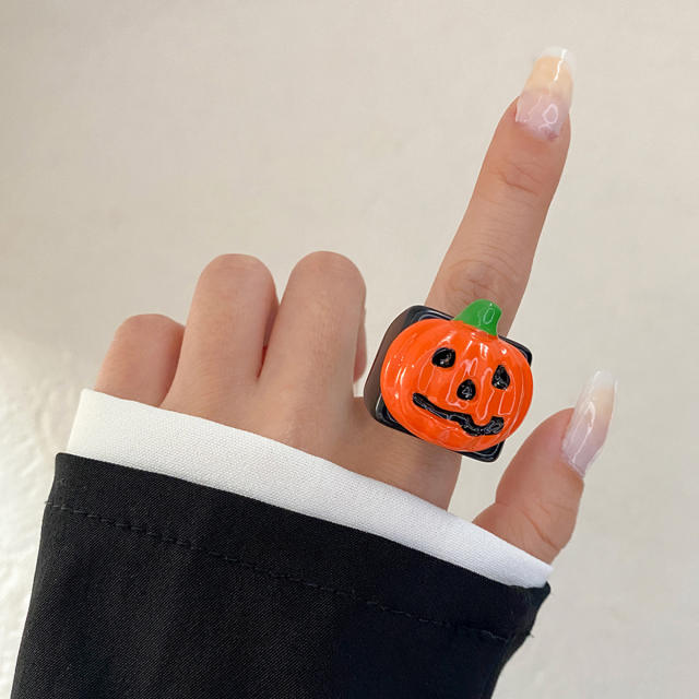 Halloween resin pumkin rings humor rings