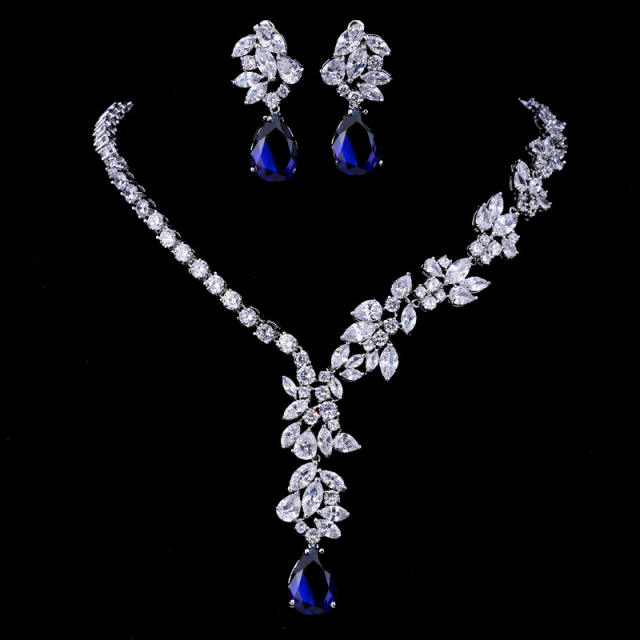 Luxury pave setting cubic zircon diamond necklace set