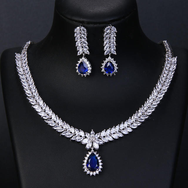 Elegant color cubic zircon drop diamond necklace set