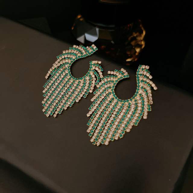 Korean fashion diamond stripe tassel earrings
