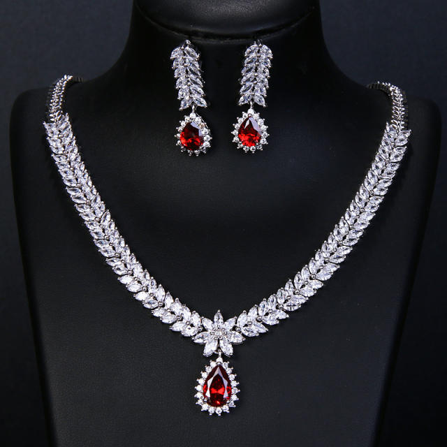 Elegant color cubic zircon drop diamond necklace set