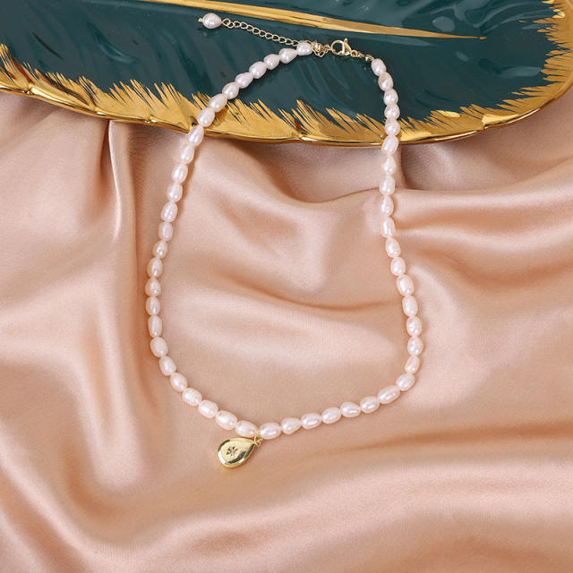 Korean fashion waterpearl bead choker necklace