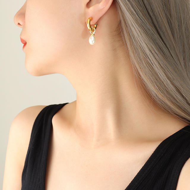 Baroque pearl stainless steel earrings