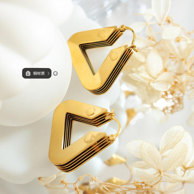 Real gold plated triangle shape copper earrings