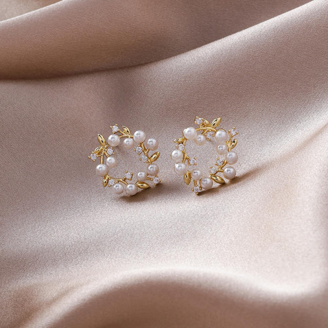 925 needle sweet pearl beads circle studs earrings