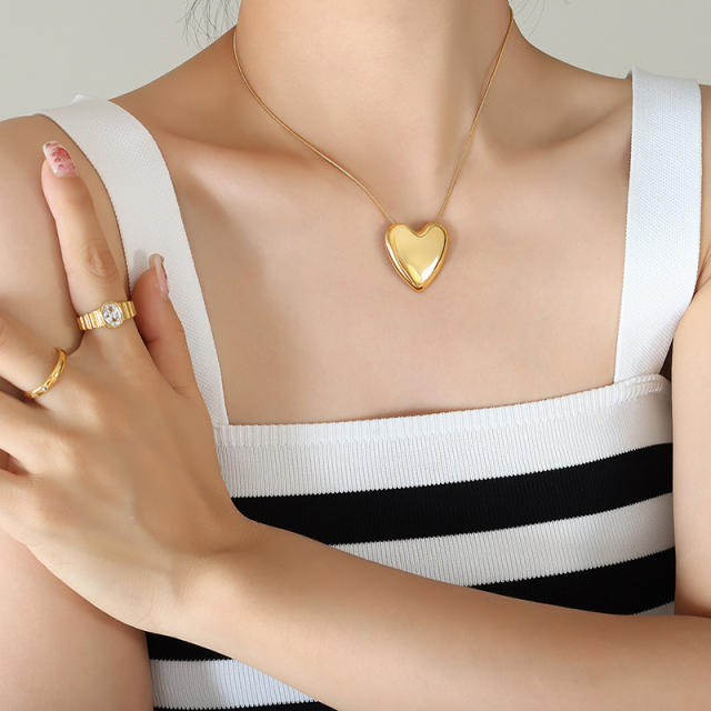18K snake chain oversize heart pendant stainless steel necklace
