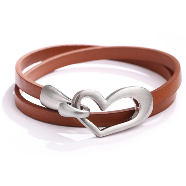 Punk design hollow heart leather choker bracelet