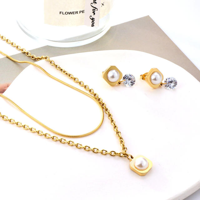 Korean fashion pearl layer stainless steel necklace set