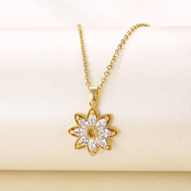 Creative diamond sunflower pendant stainless steel necklace(copper pendant)