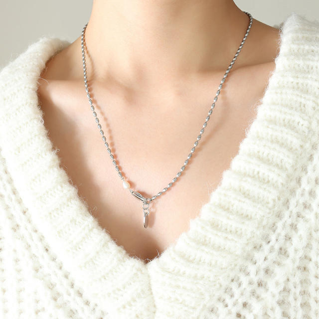 Elegant women Stainless steel necklace