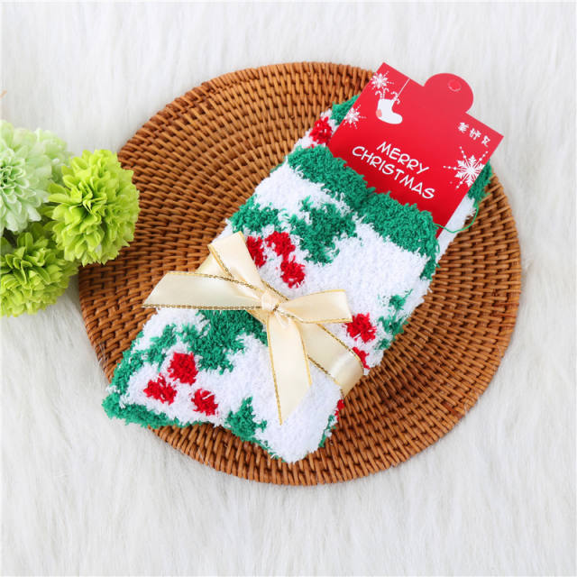 Amazon hot sale winter coral fleece christmas socks