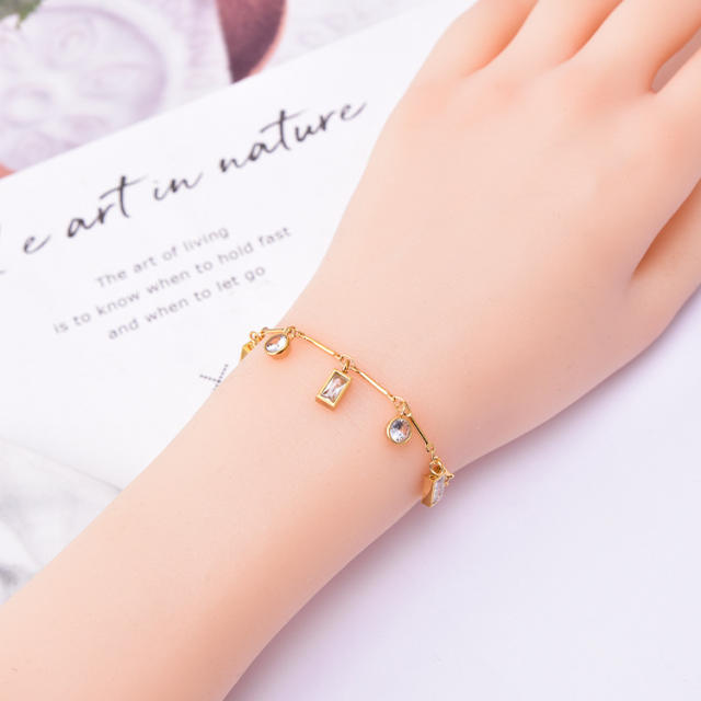 Korean fashion stainless steel necklace bracelet