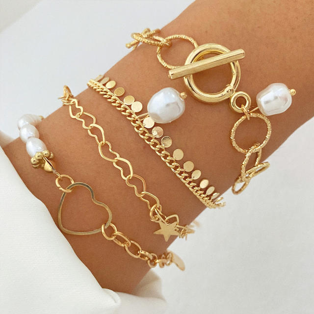 Amazon hot sale gold color alloy chain faux pearl layer bracelet