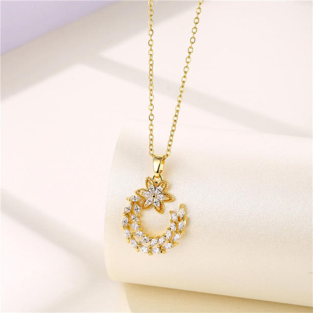Occident fashion delicate diamond pendant necklace