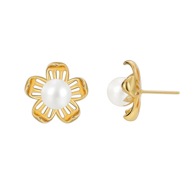 Korean fashion pearl flower real gold plated earrings