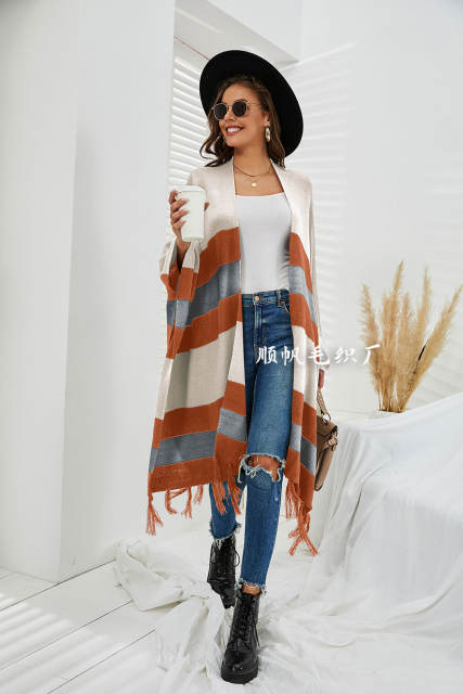 Winter desing knitted stripe patter tassel cardigan