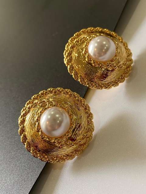 Vintage round shape pearl turquoise statement studs earrings