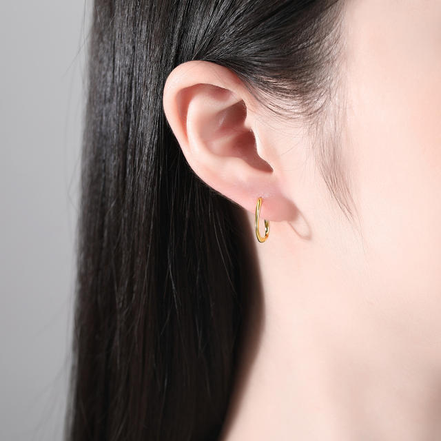 Elegant geometric shape sterling silver earrings