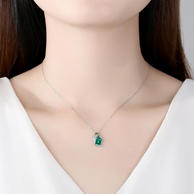 Occident fashion emerald statemetn sterling silver necklace
