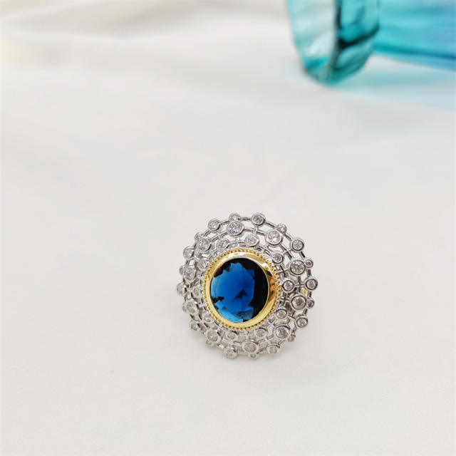 Luxury round shape diamond sapphire rings